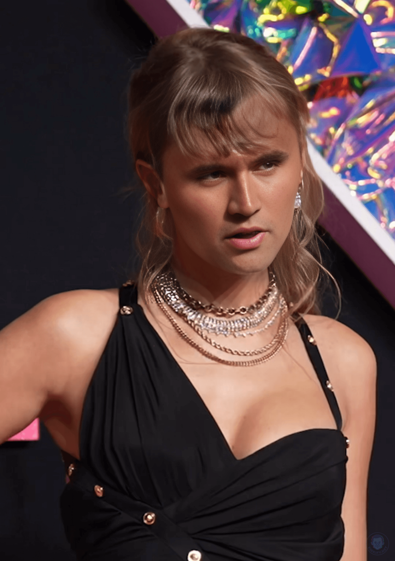 Kirkify community meme – Taylor Kirk